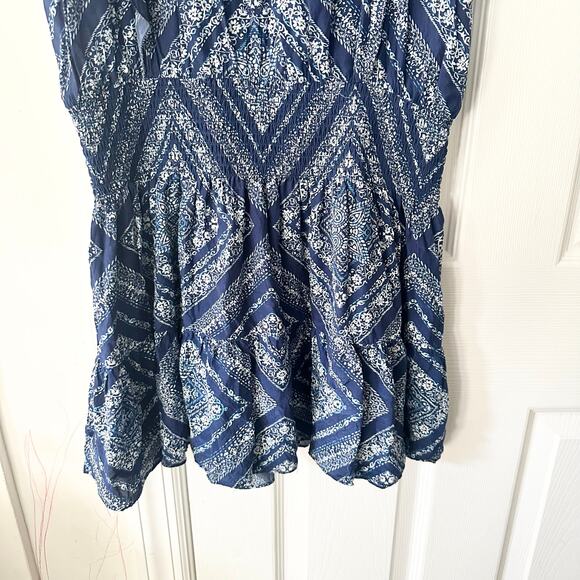 Lini Blue Stacey Ikat Geometric Print Flutter Sleeve Smocked Waist Mini Dress XS - Picture 4 of 11